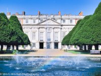 Hampton Court fountain 1